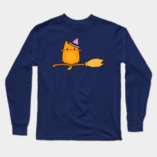 Bat cat on broomstick Long Sleeve T-Shirt